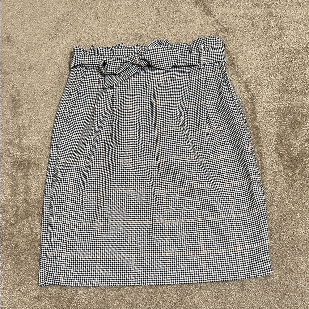 2/$20 Checkered Pencil Skirt Tie Waist / Belted